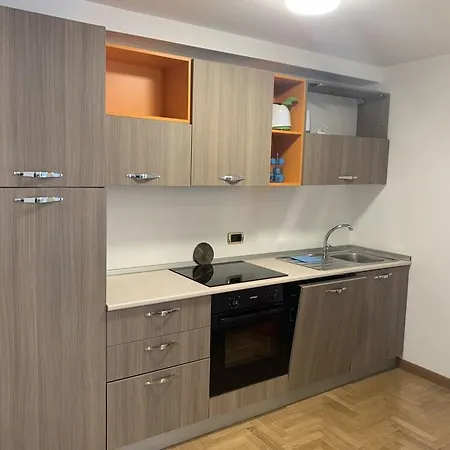 Attractive In With Terrace Appartamento