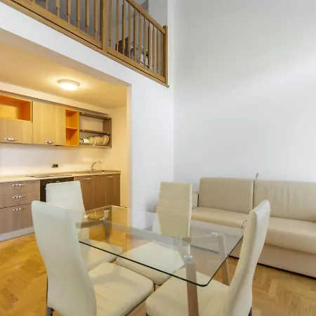 Appartement Attractive In With Terrace *
